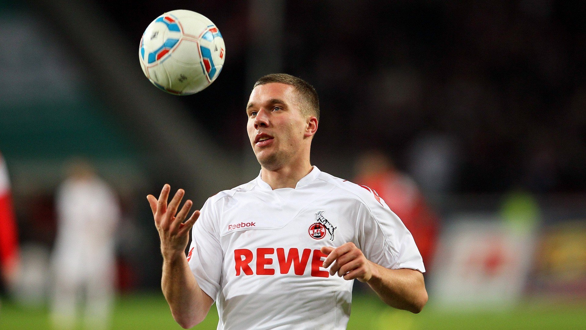 kaiyun官方网站-“英超冠军你追我赶，夺冠悬念逐步揭晓”，英超冠军的含金量